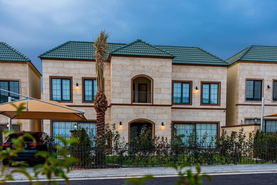 Spanish Village Prive